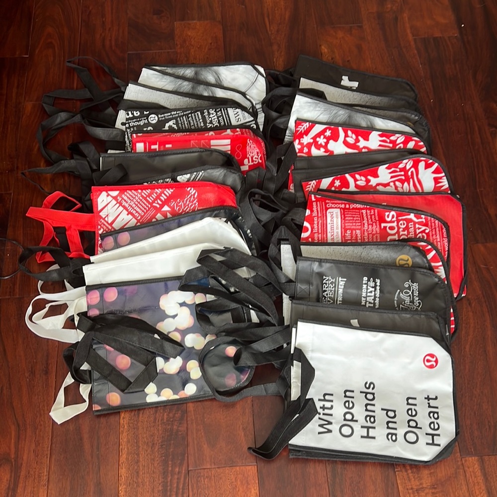 Lululemon shopper tote small shopping bags lot of 28